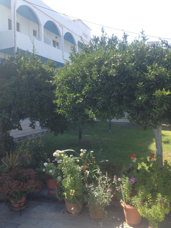 Manos Pension Faliraki Exterior foto